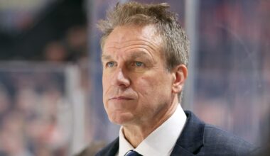Hiller hired as Maple Leafs coach, replaces Berube