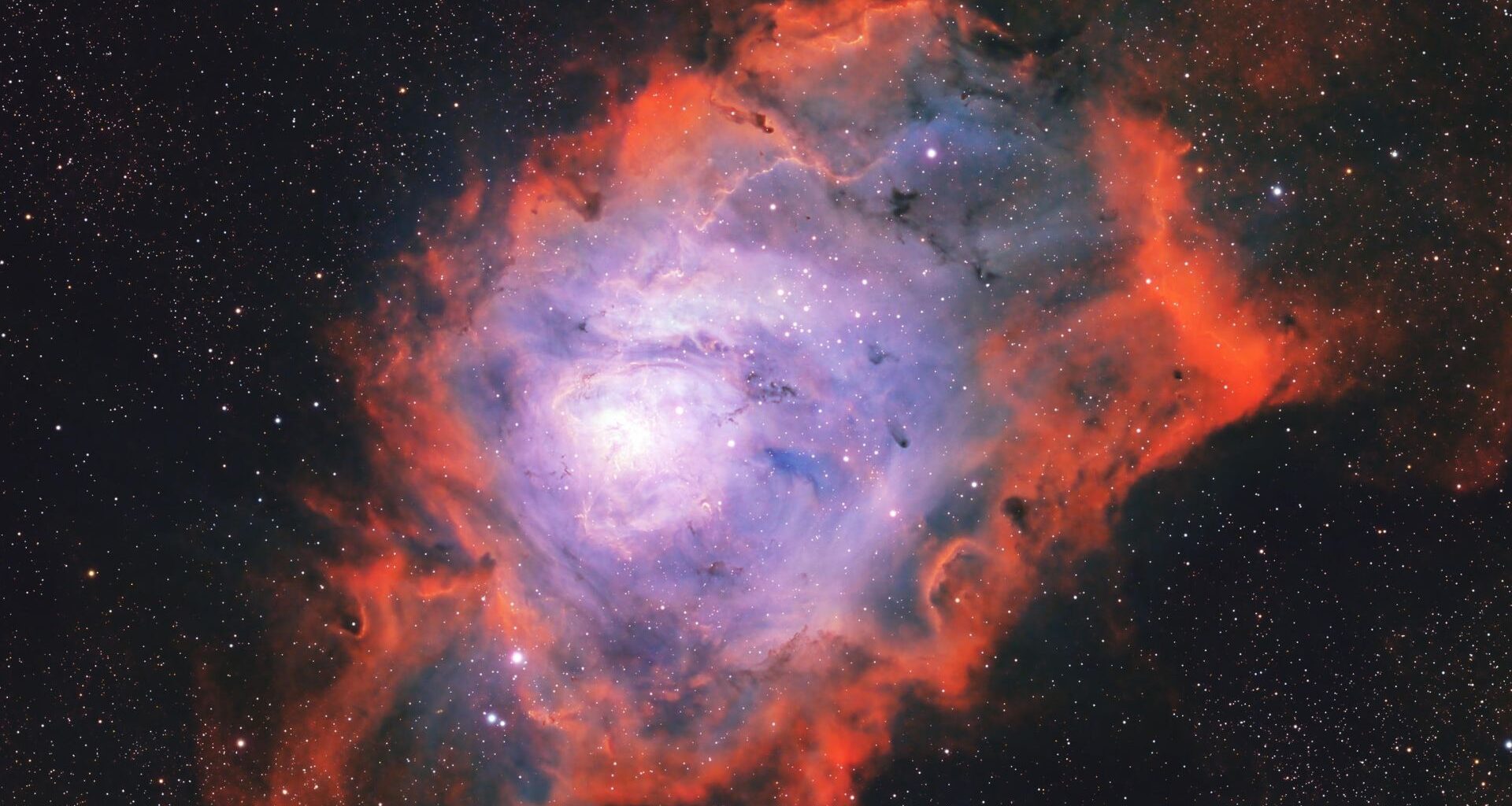 Astrophotographer captures a cosmic lagoon glowing 5,200 light-years from Earth (photo)