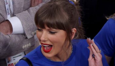 Taylor Swift & Haim Sisters at NBA Finals Game 4: See Knicks Shirts