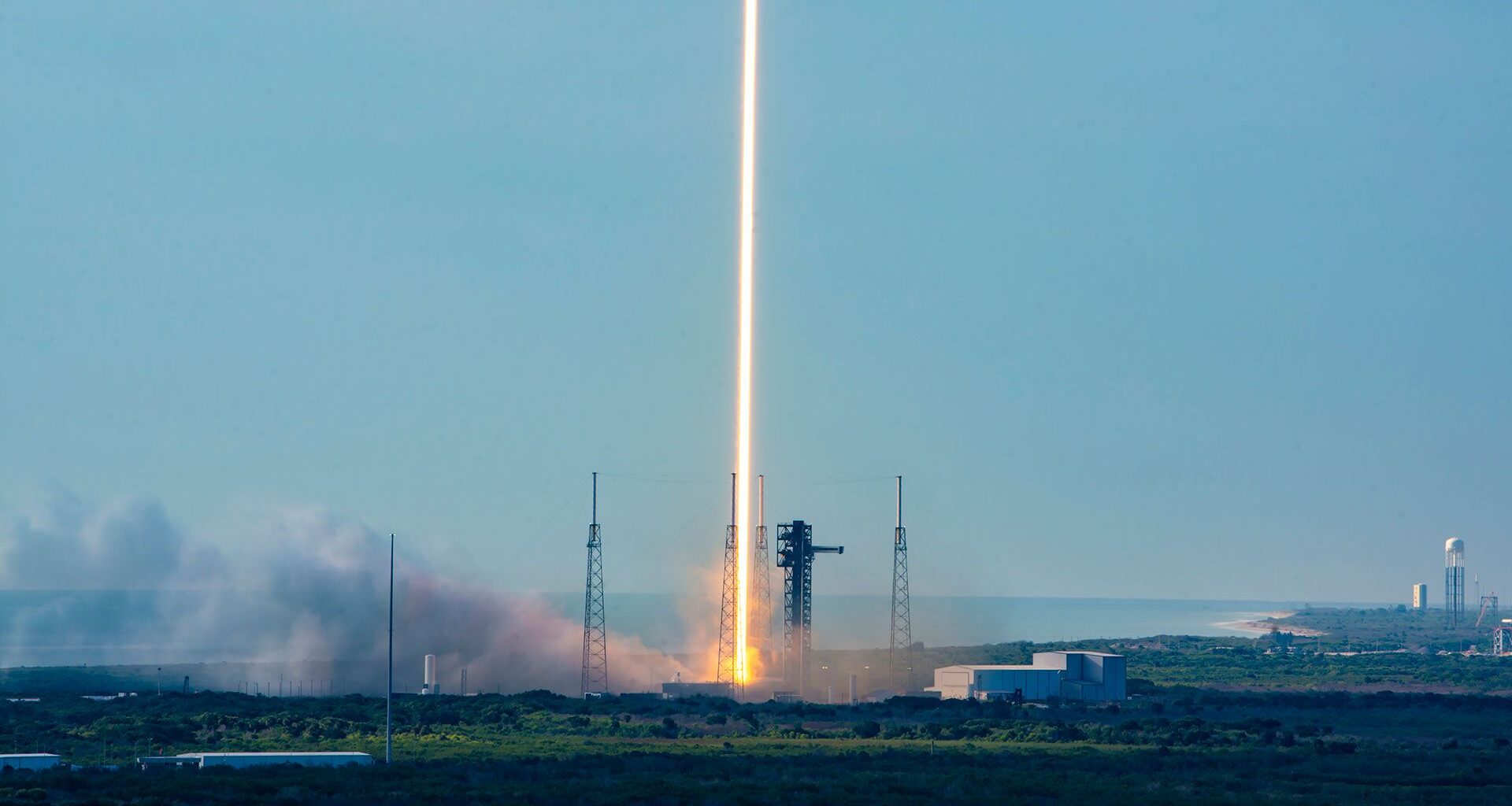 SpaceX's stock wasn't the company's only launch today — It also put 29 Starlink satellites into orbi