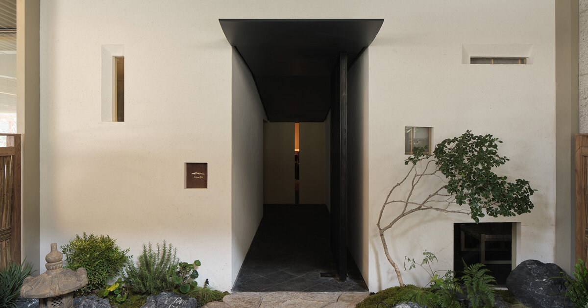 kisu tempura restaurant reconstructs kyoto's architectural language