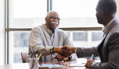 Retirees: Is Now the Time to Pull Money Out of S&P 500 Index Funds?