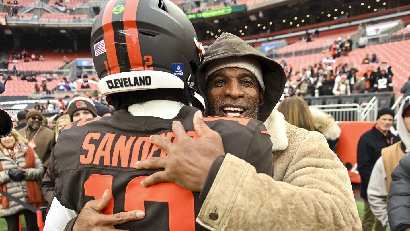 Deion Sanders on Shedeur: A quarterback needs help from his team to be successful