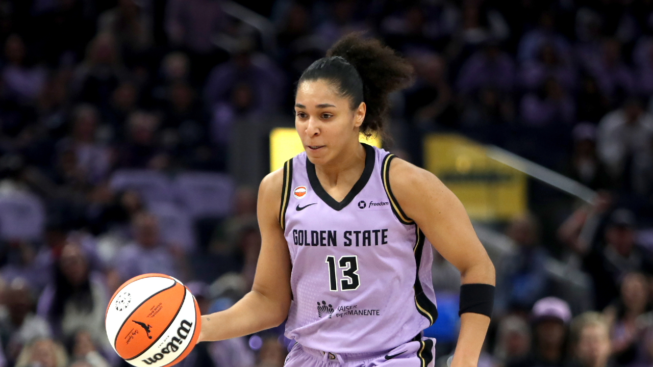 Janelle Salaun scores 22, Gabby Williams adds 19 as Valkyries hold off Storm