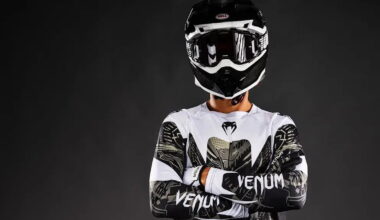 Venum MX gear