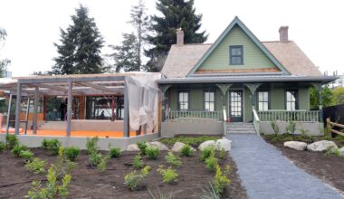 What is the oldest home in Metro Vancouver?