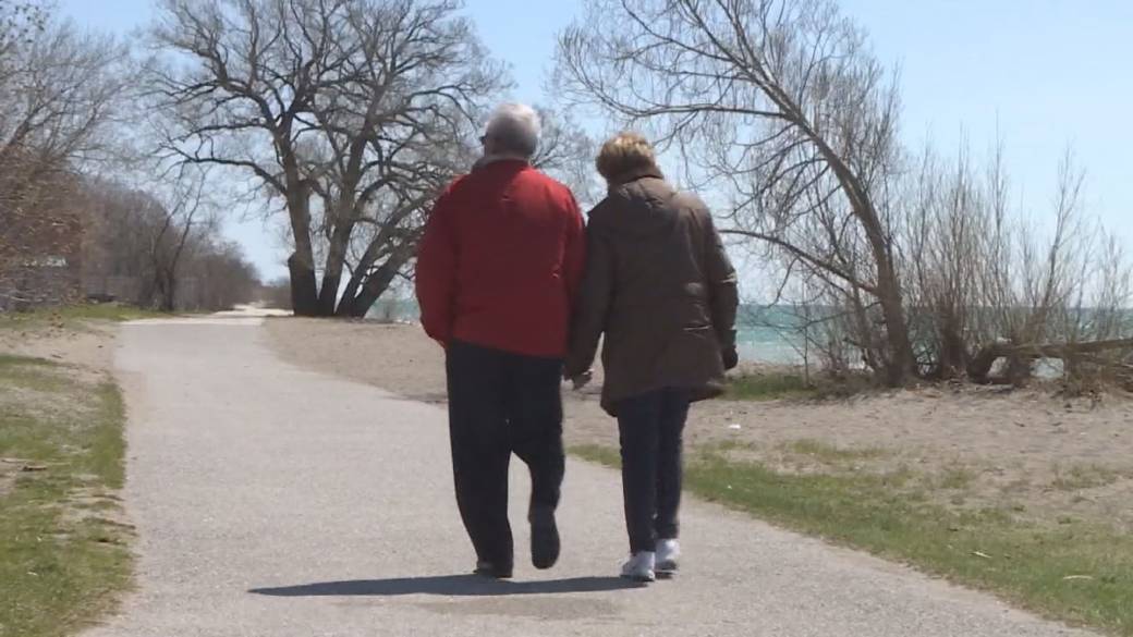 Click to play video: 'Health Matters: Overcoming the fear and stigma around dementia'