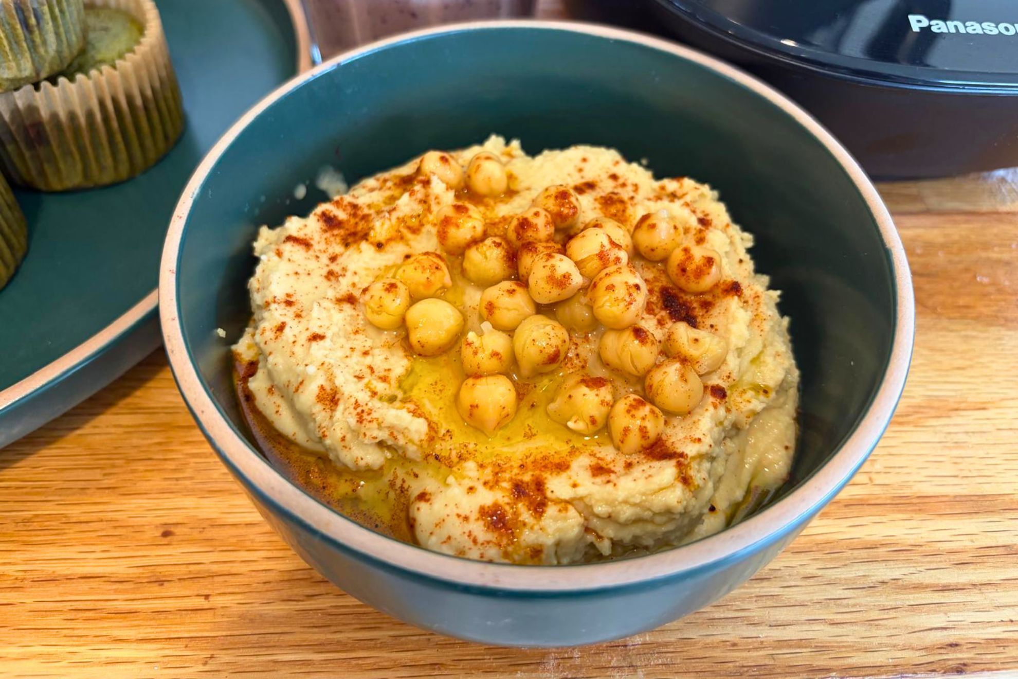Hummus made in the Panasonic Hot and Col Cooking Blender