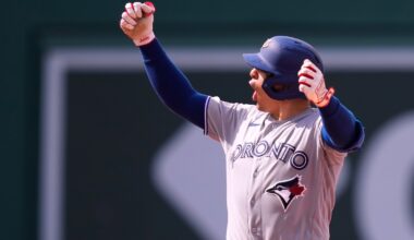 After a misplayed foul pop, Valenzuela hits go-ahead double in Blue Jays' 4-3 win over Red Sox
