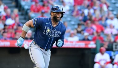 Rays DH Yandy Diaz injures shoulder vs. Diamondbacks, considered day to day