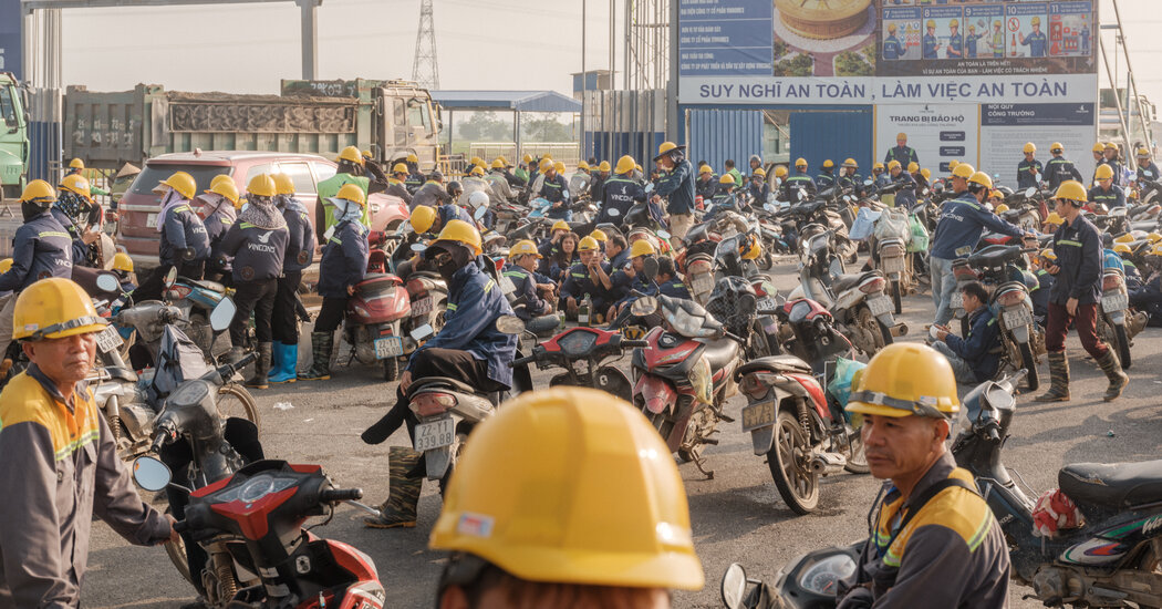 Can the World’s Largest Stadium Explain the Global Economy?