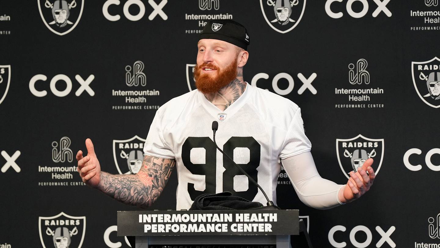 Blockbuster Trades Dallas Cowboys Should Look to Make Before Week 1 of 2026 NFL Season
