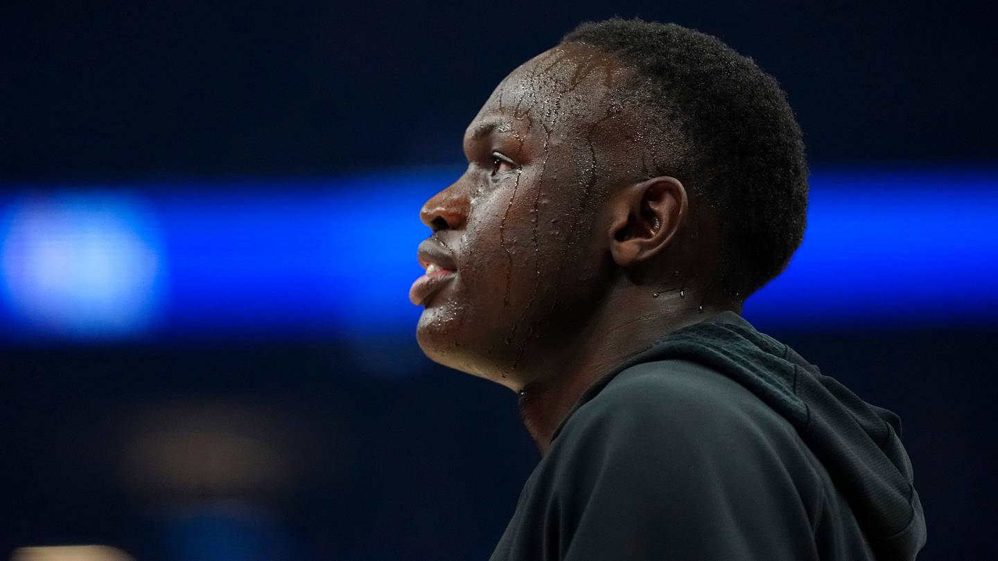 Suns' Lottery Pick Khaman Maluach Dominating NBA Summer League