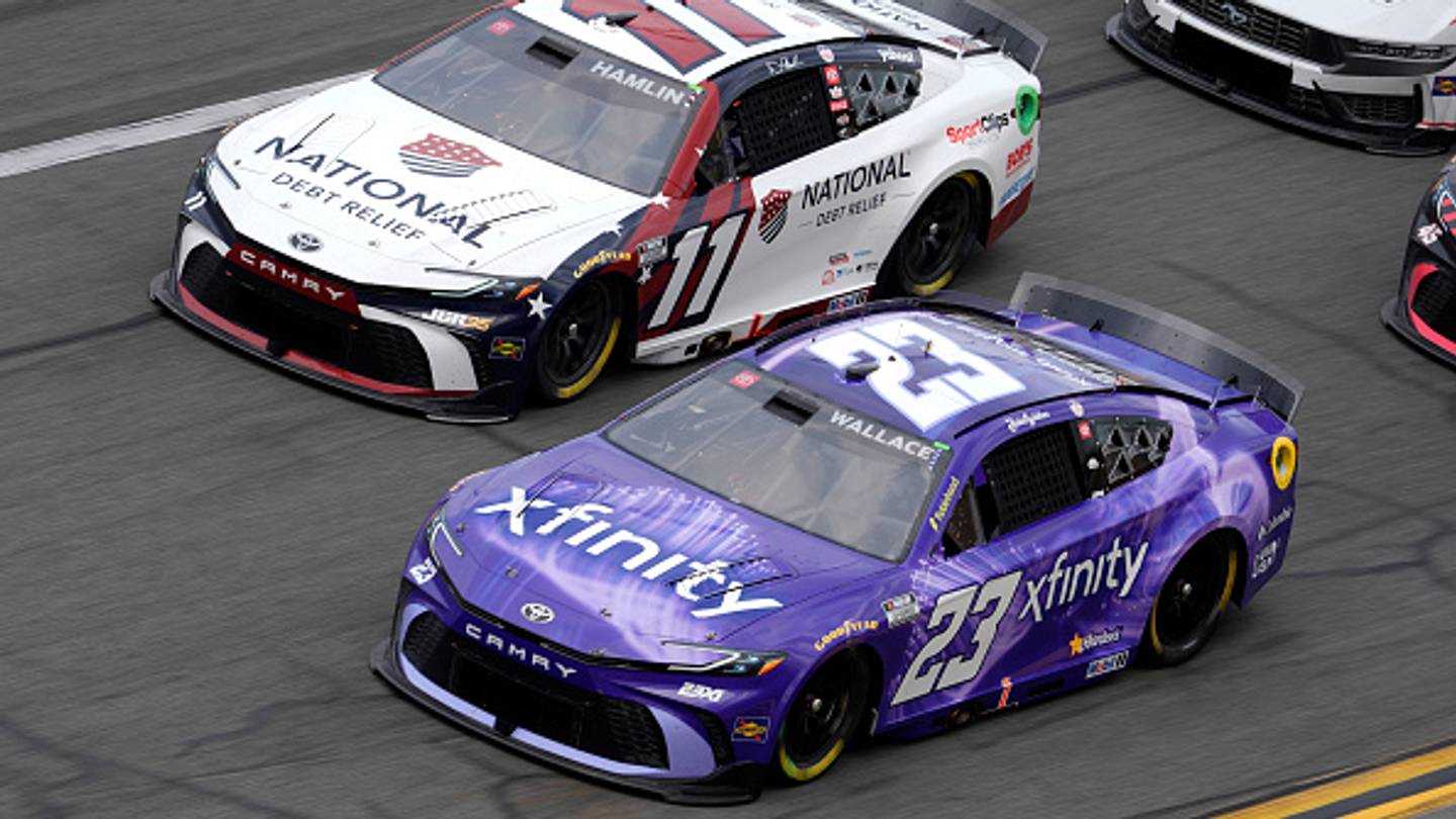 Bubba Wallace, 23XI Racing, Denny Hamlin, Joe Gibbs Racing, Toyota, NASCAR Cup Series