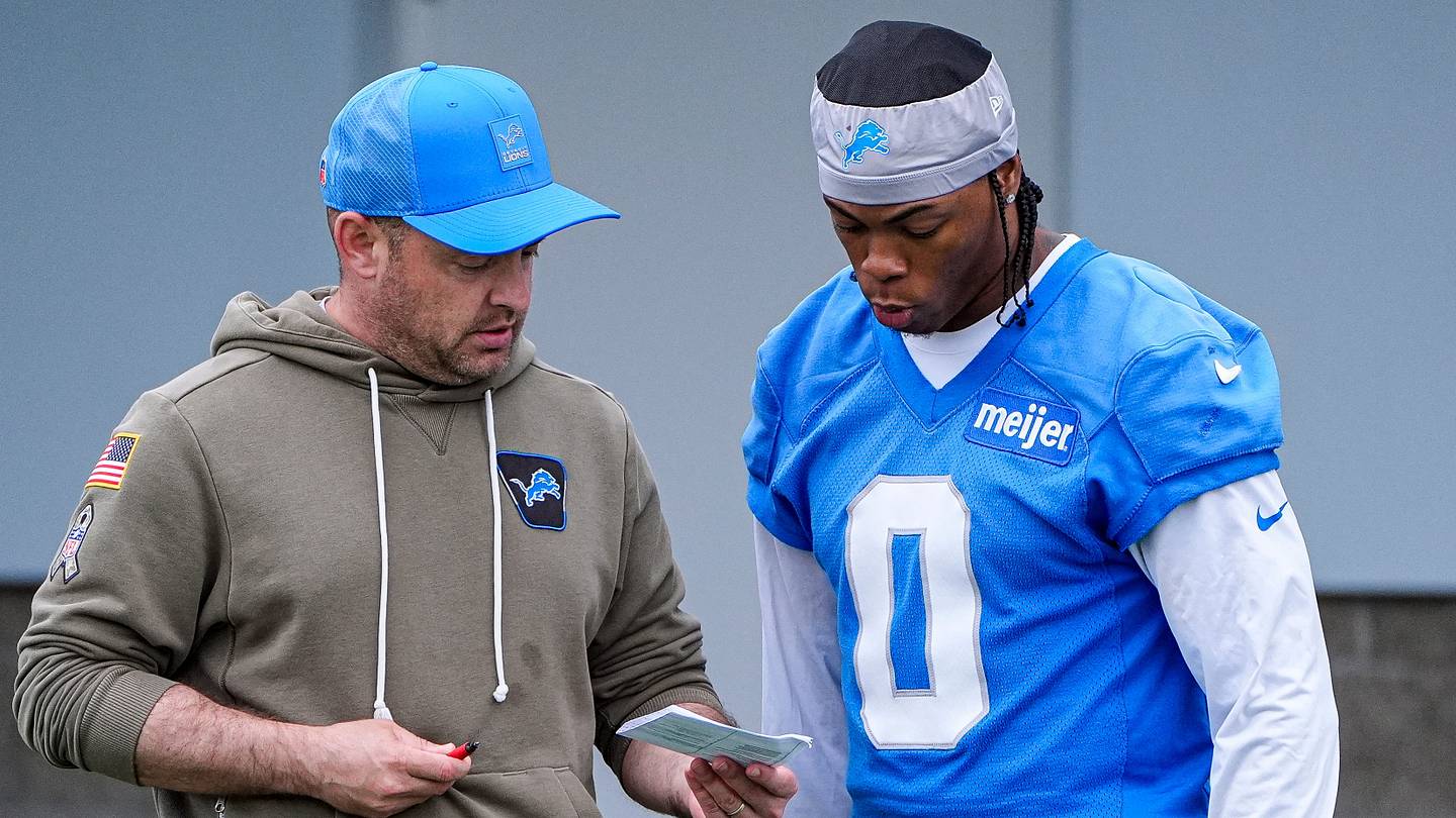 NFL Analyst Believes Jahmyr Gibbs Is 'Best Player' in NFC North