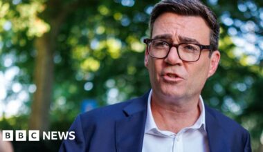 Burnham cements Labour leadership with backing of 349 MPs - BBC
