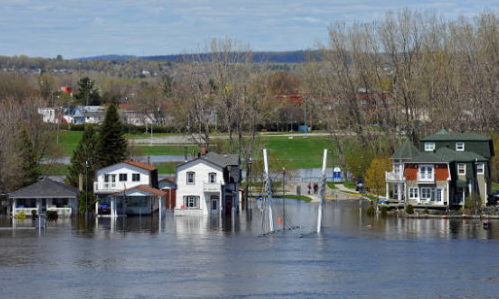 Montreal flooding lawsuits put spotlight on Canada's overland flood insurance gap