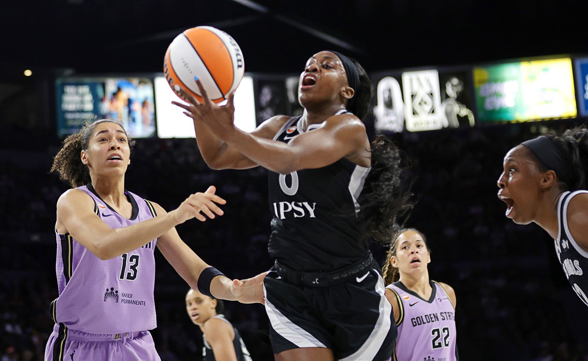 Aces' Young continues to soar as All-Star sidekick to WNBA's best player -
Las Vegas Sun News