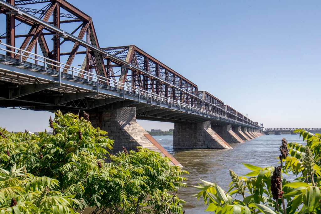 Weekend traffic July 31-Aug. 3: Avoid Mercier and Victoria bridges