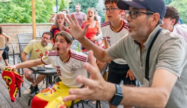 Montreal Spanish fans dance as Spain reaches World Cup final