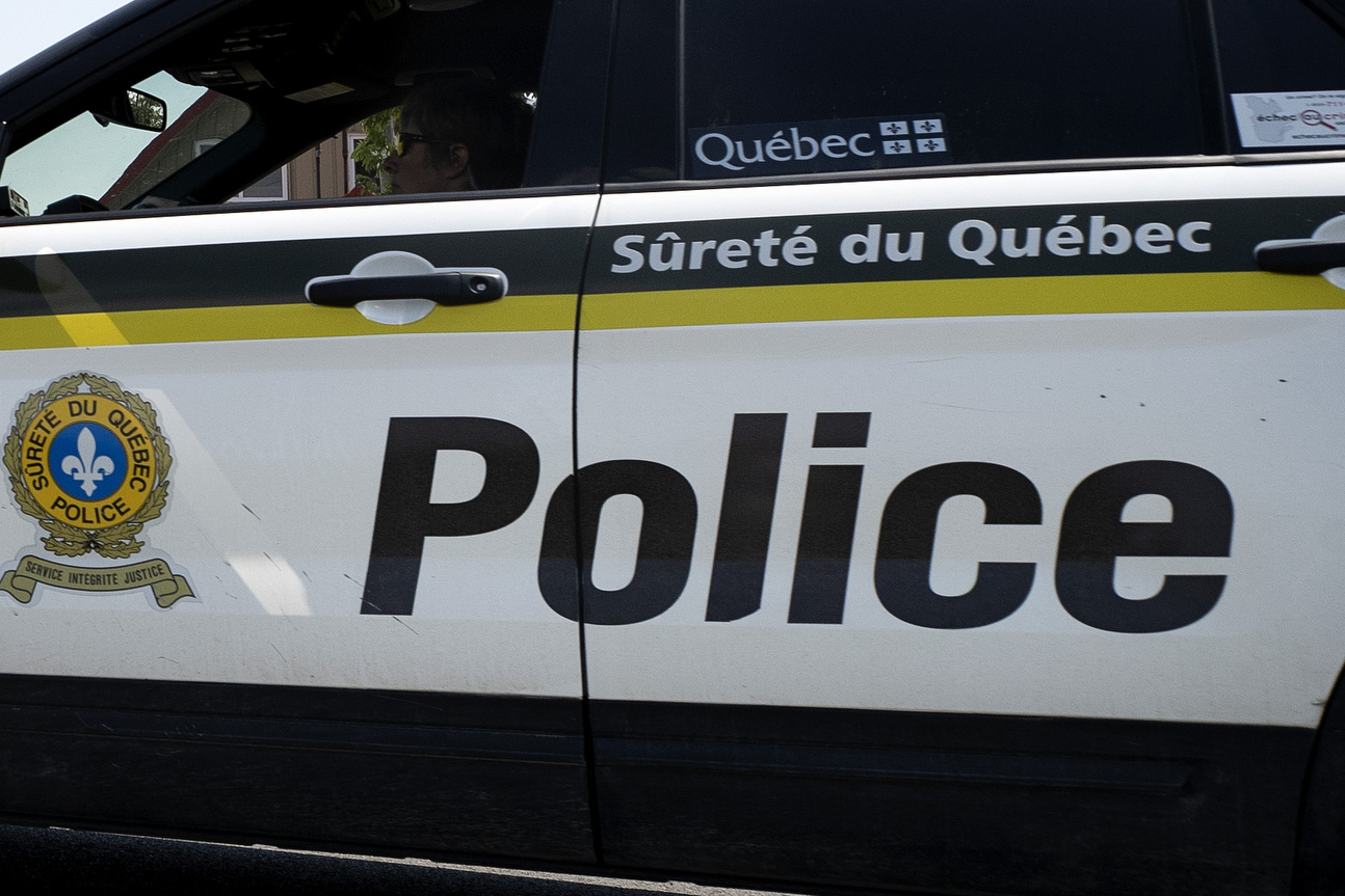 The side of a Sûreté du Québec police car