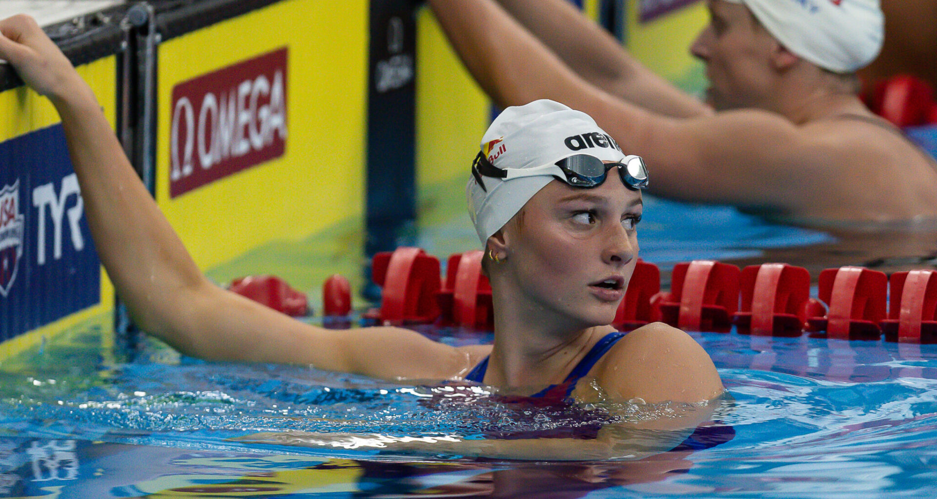 Summer McIntosh Shatters 200 Fly World Record in 2:01.65, Ending Oldest WR in Women's Swimming