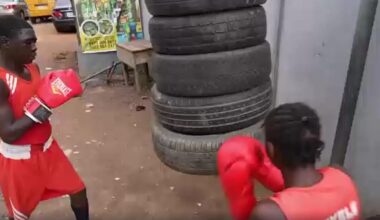 Nigerian youngsters learning boxing on the streets of Lagos