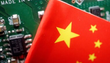 Macquarie says now is best time to buy Chinese AI chip stocks. Here's its favorite