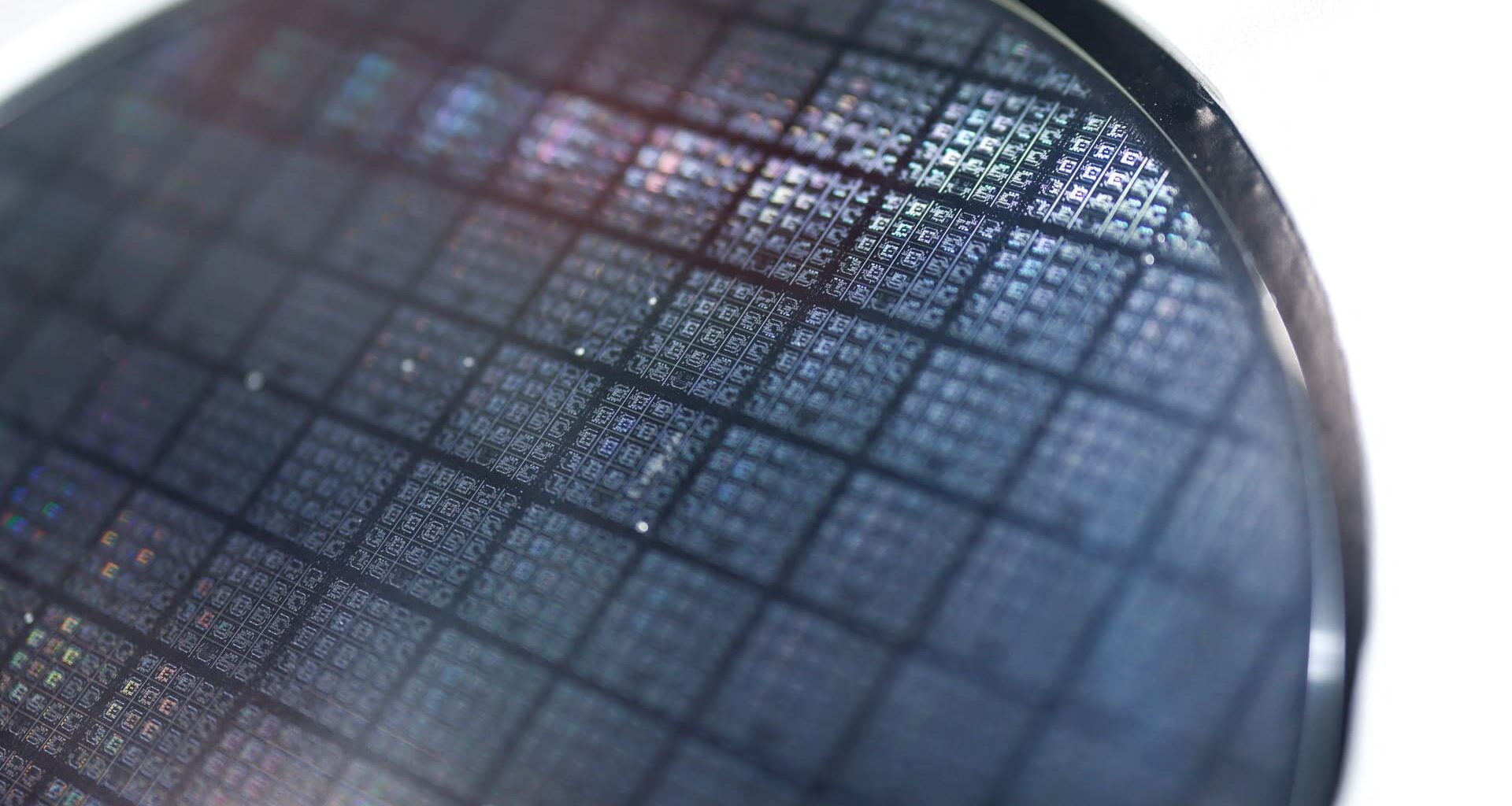 Chip sell-off: SK Hynix, Samsung Electronics, SoftBank