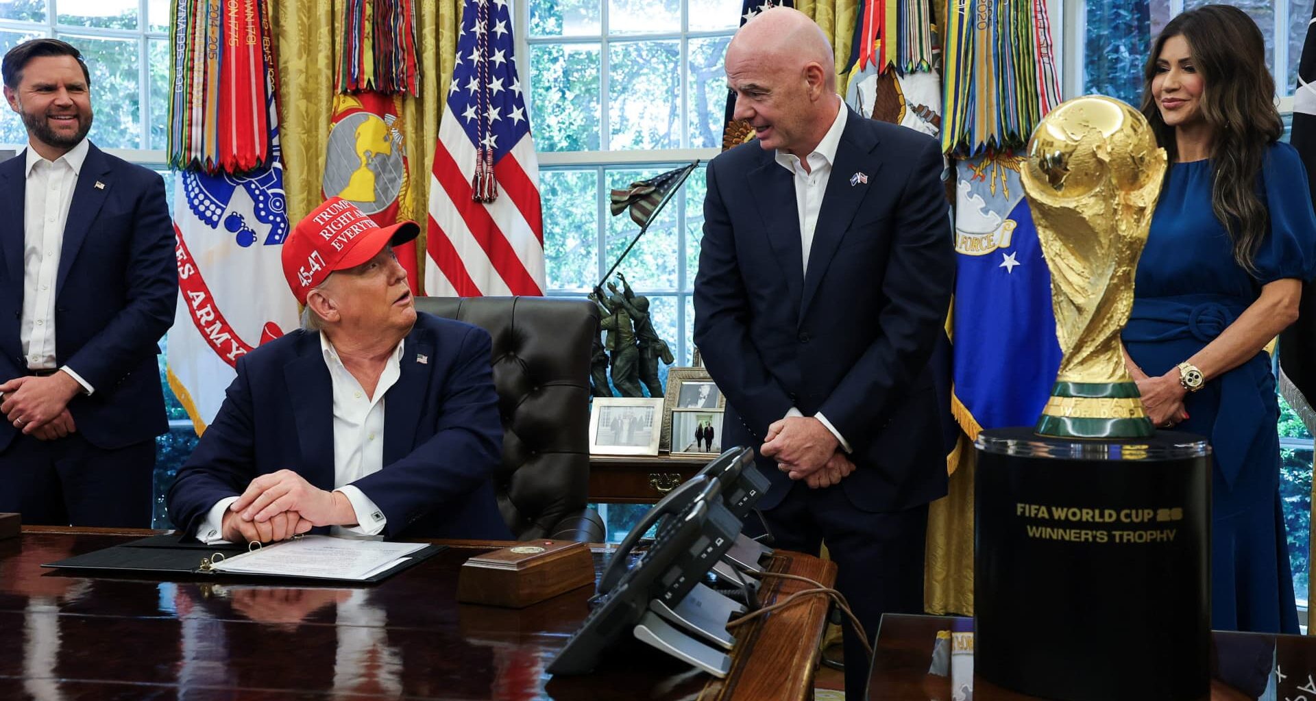 Trump financial disclosure shows close FIFA, Infantino ties