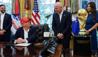 Trump financial disclosure shows close FIFA, Infantino ties