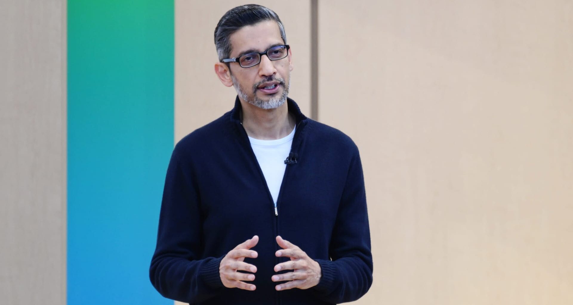 2 things capping Monday's market. Plus, Alphabet's new AI chip plans