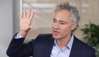 Palantir's Karp bashes token-based AI model as 'completely wrong'
