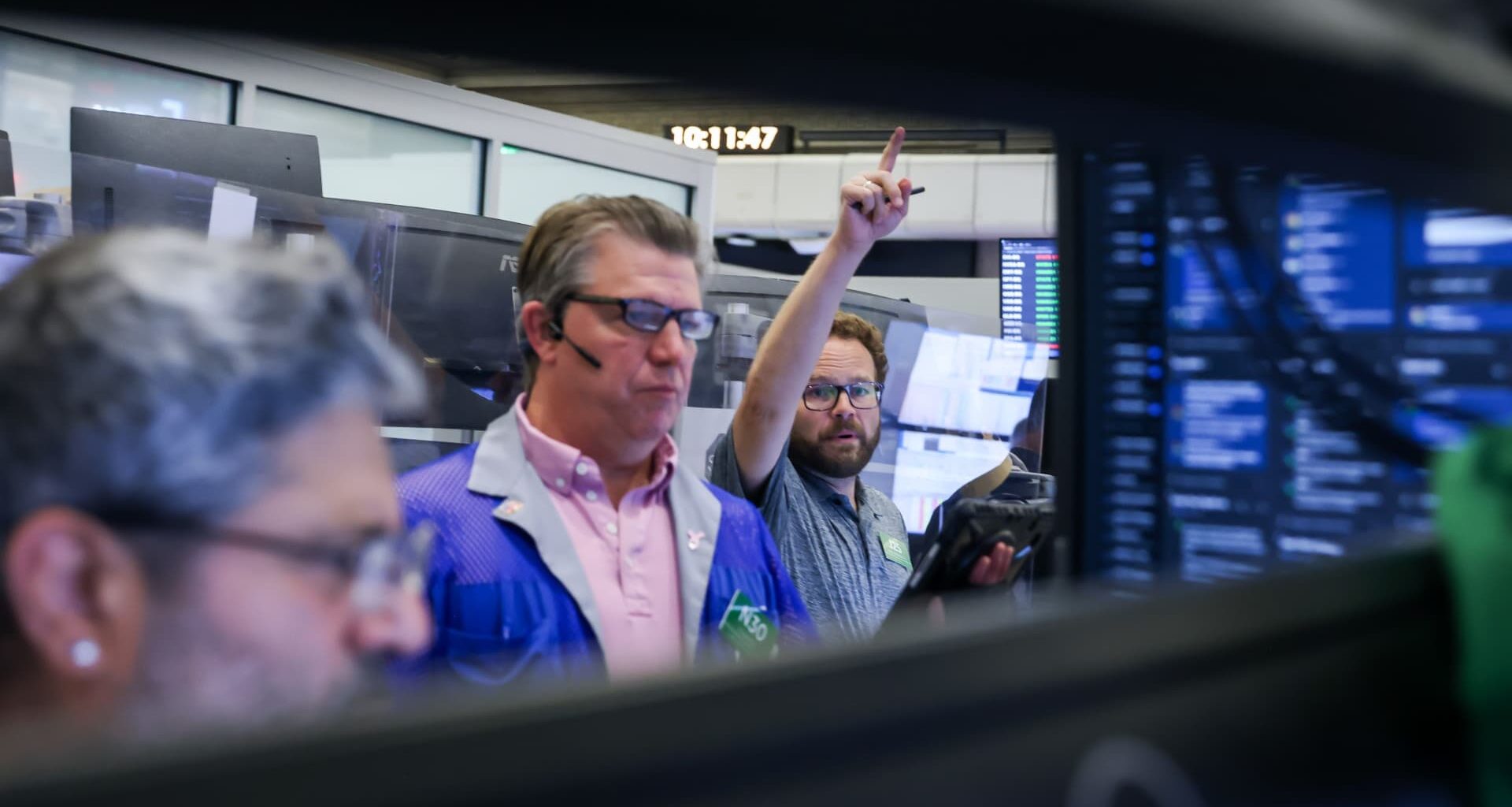 Stock market today: Live updates