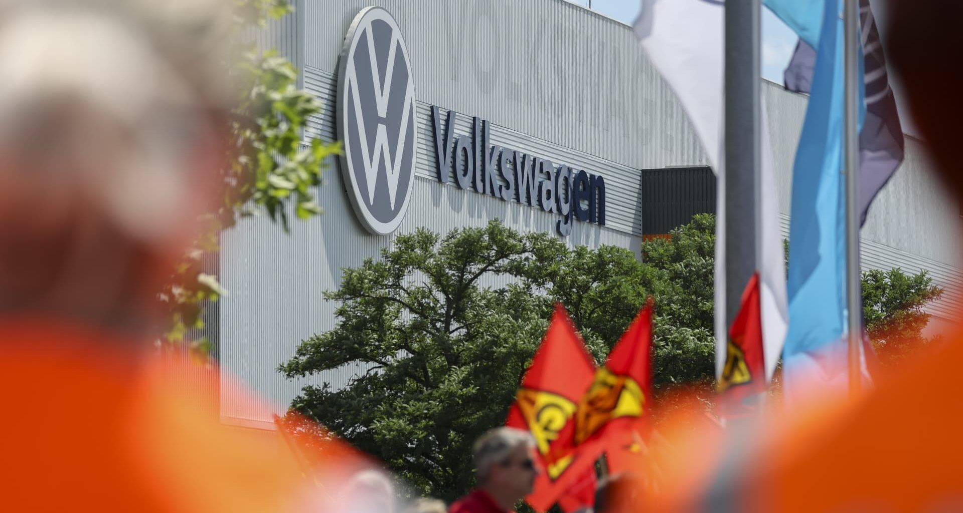 Volkswagen rescue plan: Auto giant to cut model lineup and capacity