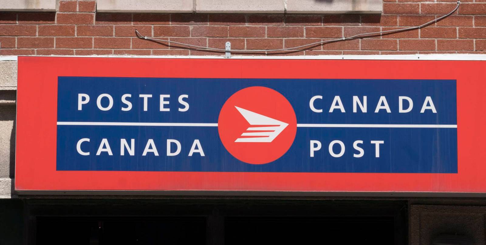 Canada Post halts parcel shipments to some European Union countries – Winnipeg Free Press