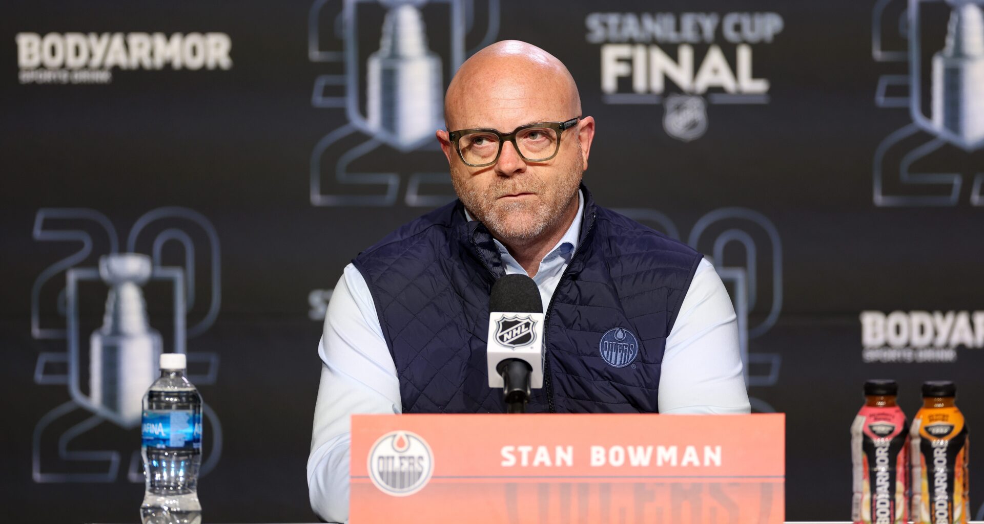 Edmonton Oilers Interested in Signing Former Panthers Goalie