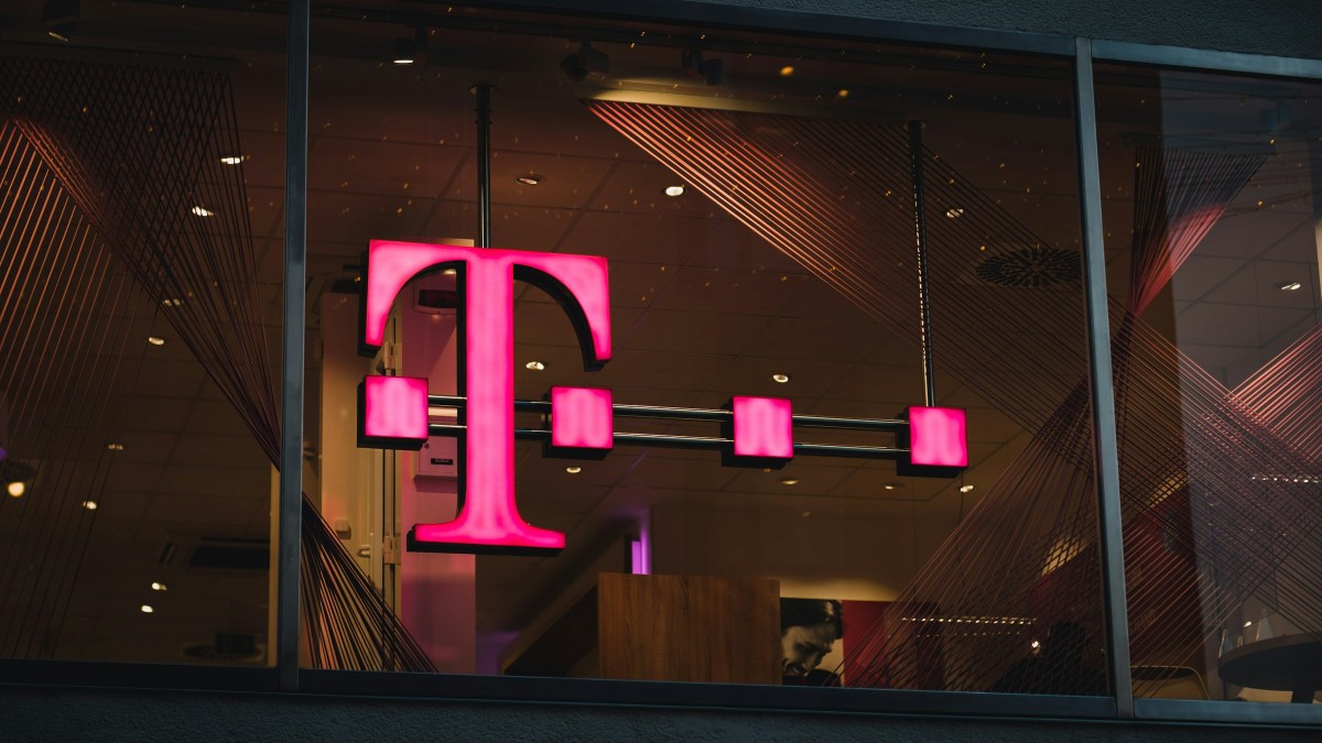 T-Mobile is finally shutting down its 2G network, here's when