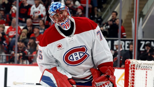Montreal Canadiens sign goalie Jakub Dobeš to 3-year extension