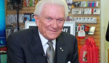 Tommy Hunter, 'Canada's Country Gentleman,' dead at 89