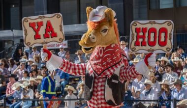 Calgary Stampede parade kicks off 10 days of western fun