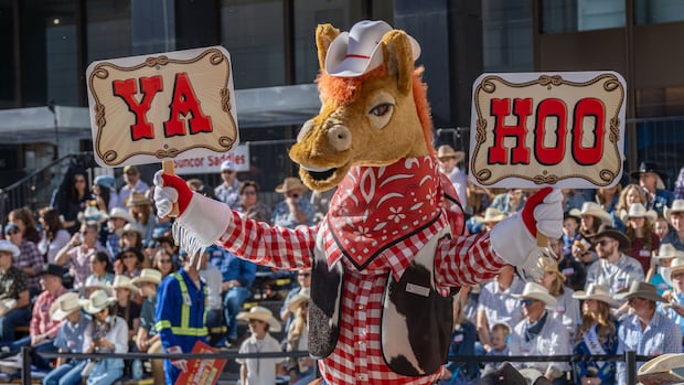 Calgary Stampede parade kicks off 10 days of western fun