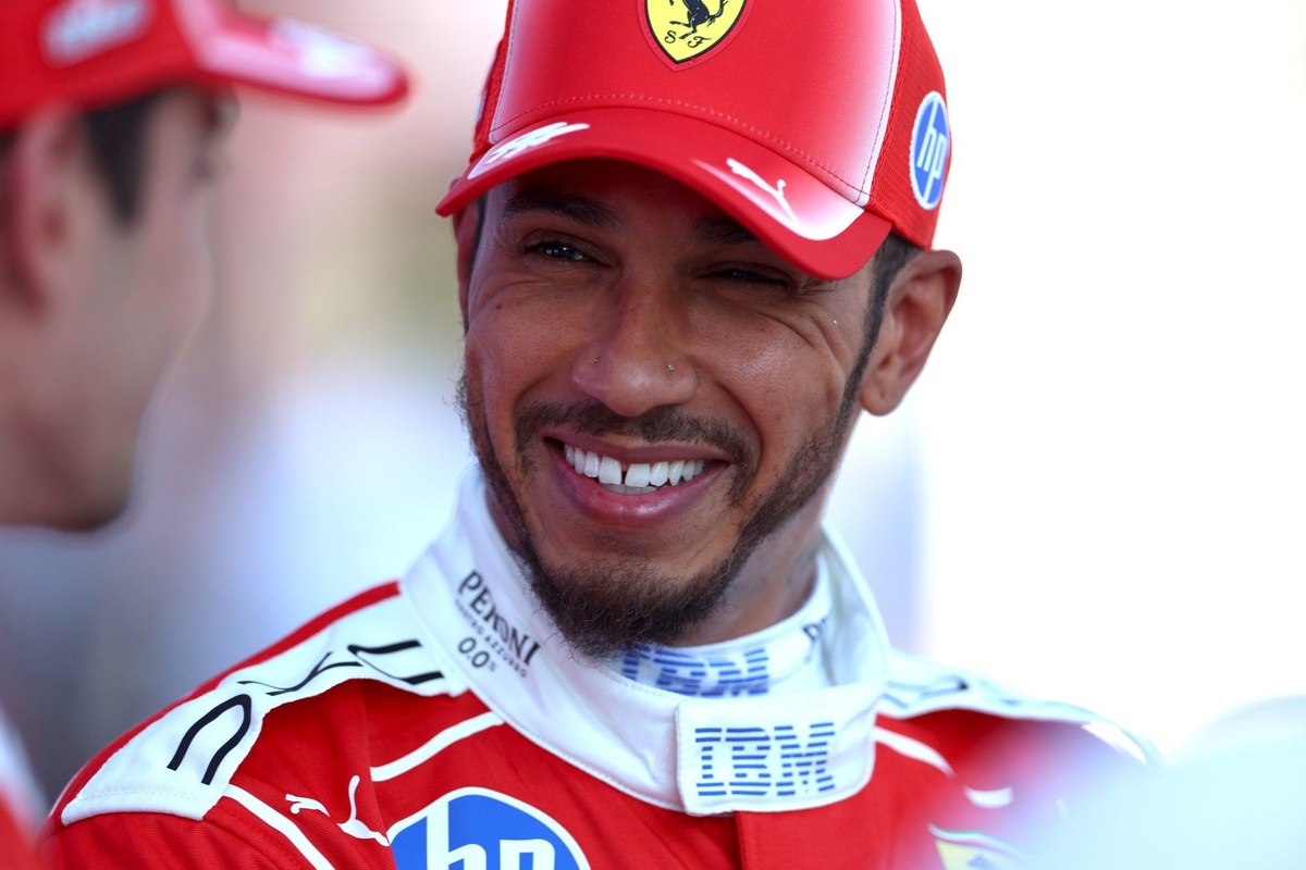 Jacques Villeneuve defends Lewis Hamilton over F1 retirement claims