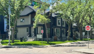 Edmonton eyes changes to zoning bylaw to regulate lodging houses, short-term rentals