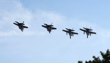 Canadian, American air forces conduct joint flypast in Ottawa for Fourth of July