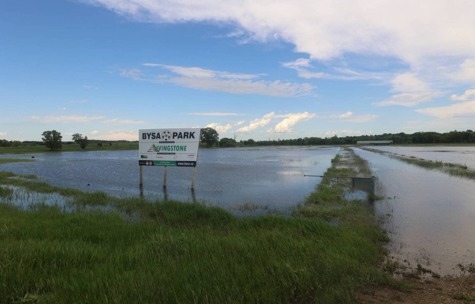 Severe thunderstorms spark power outages in parts of Manitoba – Winnipeg Free Press