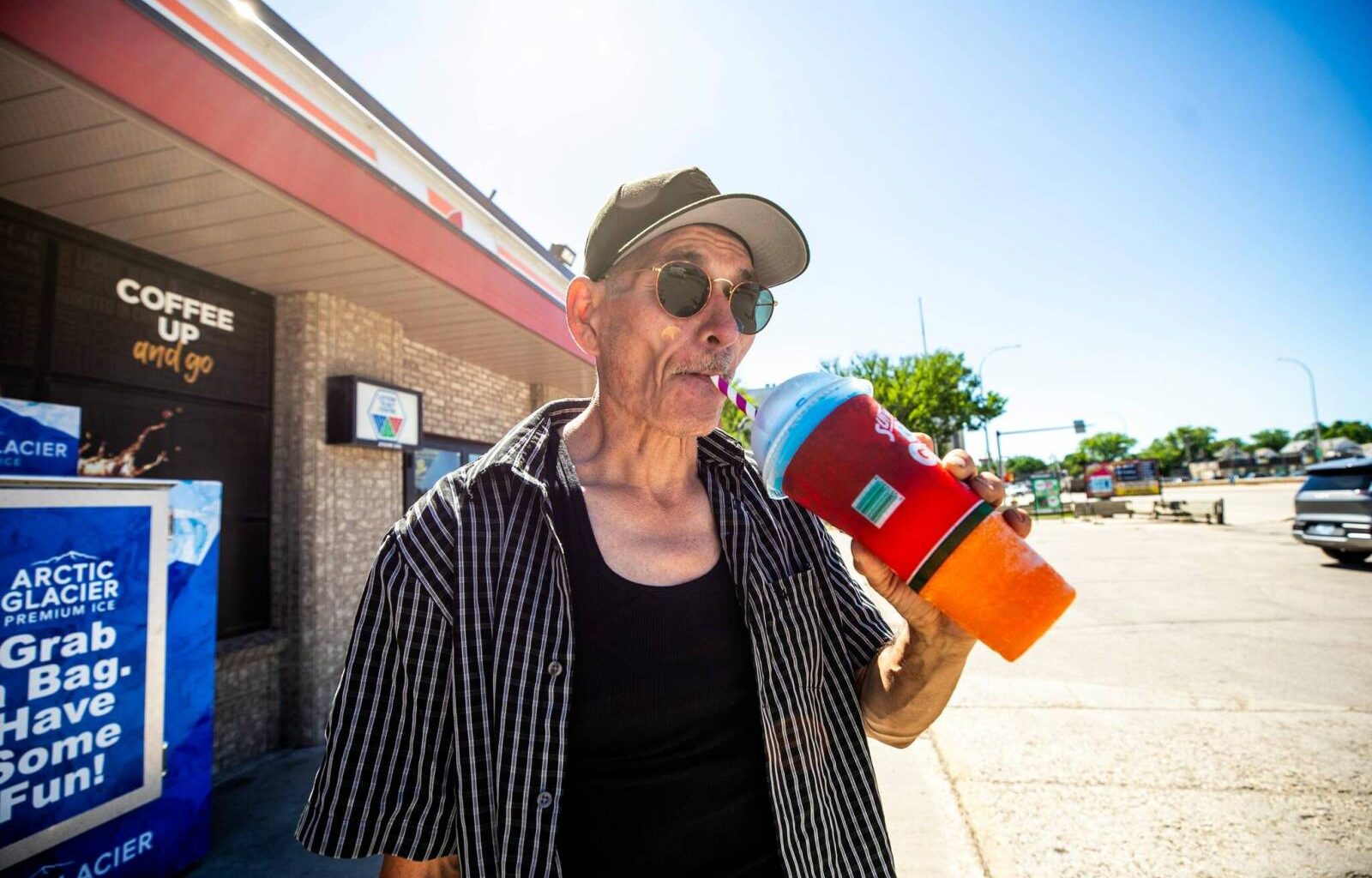 Winnipeg’s Slurpee crown at risk from thirsty Calgarians – Winnipeg Free Press