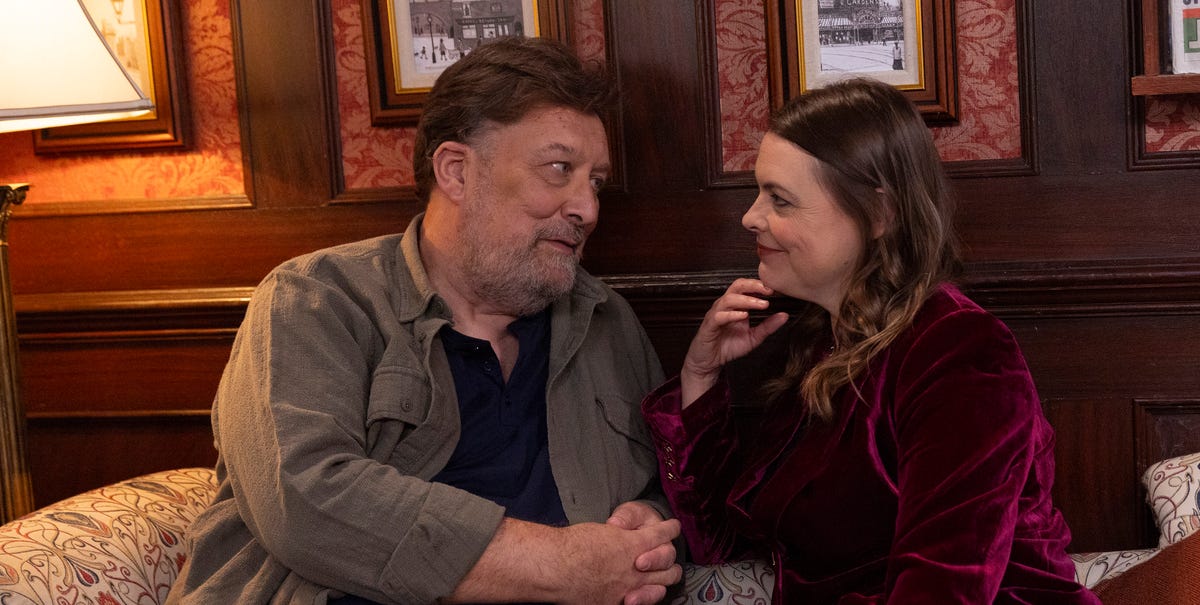 Coronation Street confirms surprise new love interest for Tracy Barlow