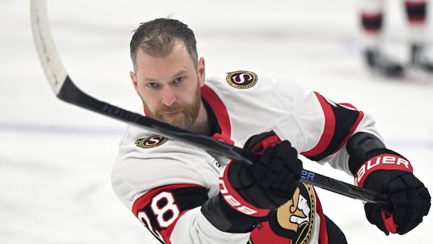 Claude Giroux to return for year 5 with Ottawa Senators