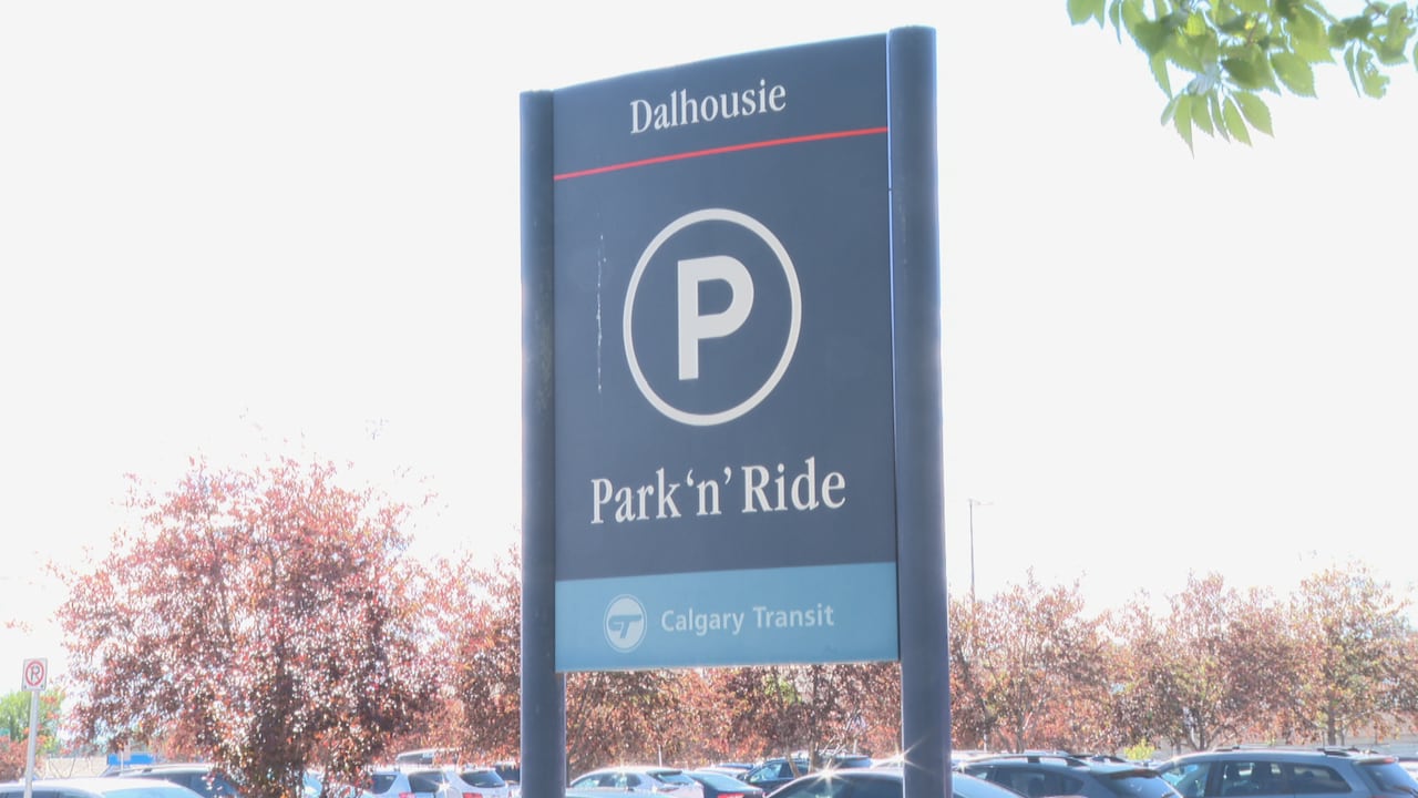 A sign for a park and ride at Dalhouse Station
